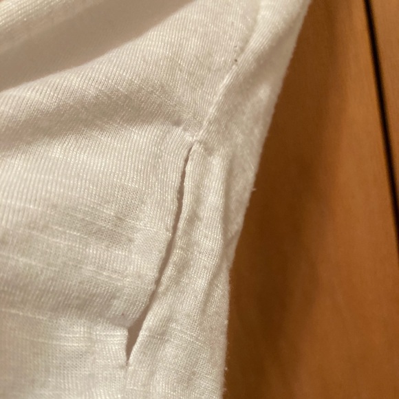 White long sleeved drape wrap shirt.perfect condition. Polyester/rayon - Picture 2 of 5